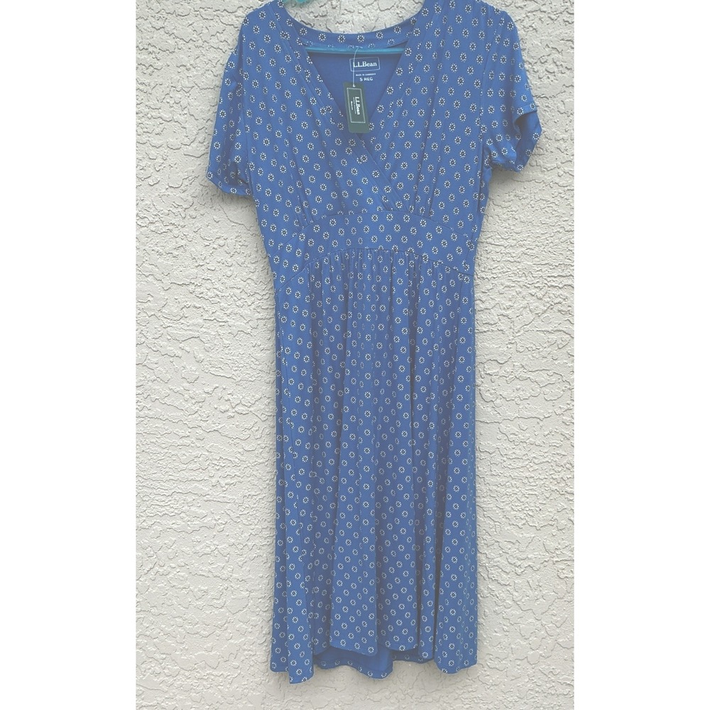 L.L. Bean NWT Blue Floral Faux Wrap Dress Womens Small Rayon Blend Stretch